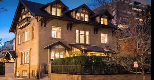 NEW! Unit in Historic Mansion. Amazing Location and Views!