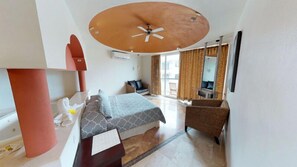 Penthouse de lujo, vista parcial al mar | Vista desde la habitación