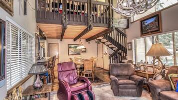 TV, fireplace, DVD player