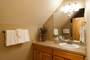 مجففات شعر، مناشف