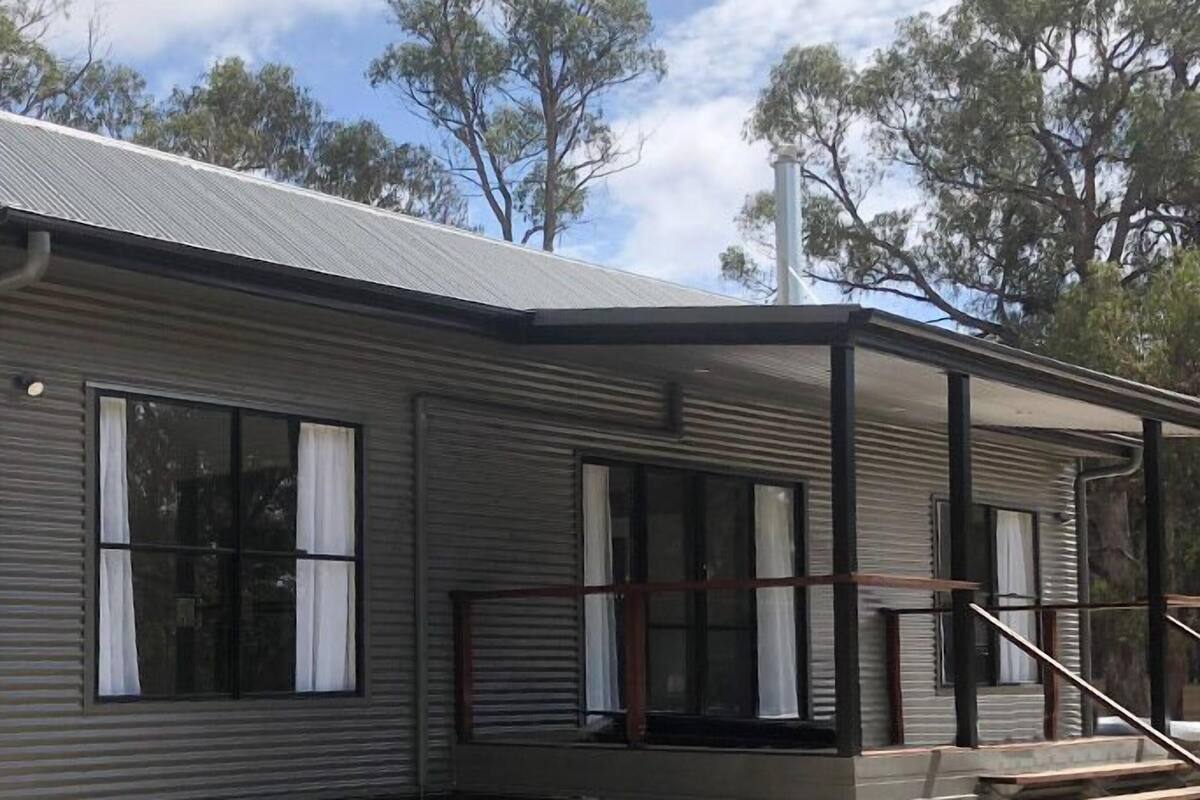 Cabin, 2 Bedrooms, Lake View | Premium bedding, pillowtop beds, blackout drapes, iron/ironing board