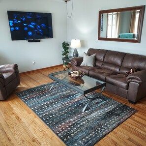 Smart TV, DVD player