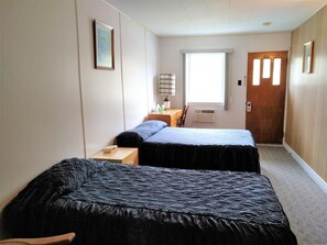 Chambre triple de base | 1 chambre, accès au Wi-Fi (inclus)