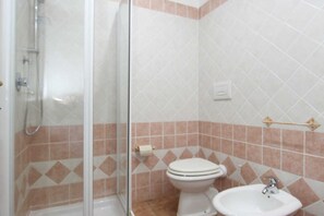 Dusche, Bidet