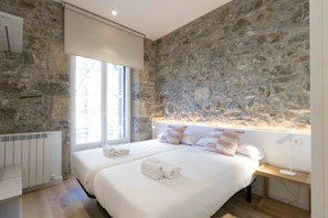 2 camere, ferro/asse da stiro, Wi-Fi gratuito, lenzuola
