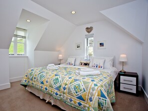 1 bedroom, free WiFi - A stylish apartment set in an idyllic location in Watergate Bay. (Watergate Bay)