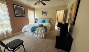 3 Schlafzimmer, Schreibtisch, Bügeleisen/Bügelbrett, kostenloses WLAN