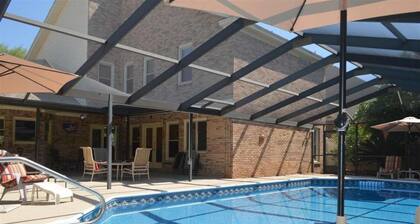 Kutsu OASIS Lavalletiin kauniissa Pensacolassa 6-10 ppl, 3 BR w / POOL
