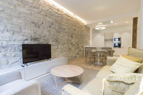 Buen Pastor III - The Rentals Collection