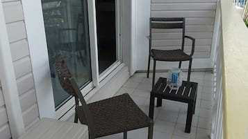 Studio Pelican | Terrace/patio