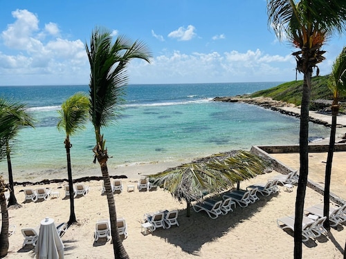 Caribluewave Appartements Manganao