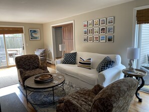 Smart-TV, peis, videospill og DVD-spiller