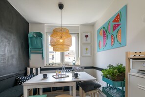 تناول الطعام