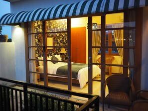 3 室のベッドルーム、セーフティボックス (室内)、アイロン / アイロン台、WiFi