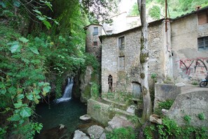 Exterior - Bourbons apartment rent in old town (Camaiore)