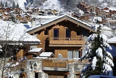 Chalet, view village/forest, terrace, balcony, fireplace or stove, tv, 120m², Champagny-en-Vanoise