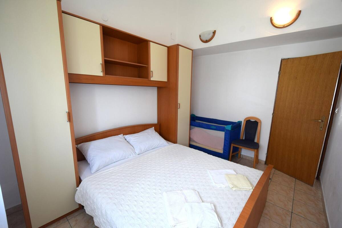 Appartement, 2 chambres (on the second floor (plavi)) | 2 chambres, lits bébé (gratuits), Wi-Fi gratuit, draps fournis
