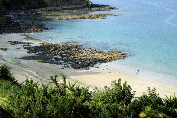 On the beach - Single storey house 500 meters from the Godelins beach (Étables-sur-Mer)