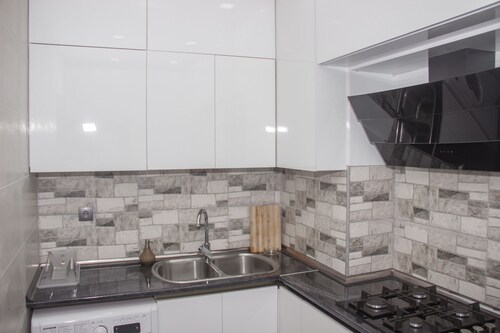 TBILISI IRINAS HOUME