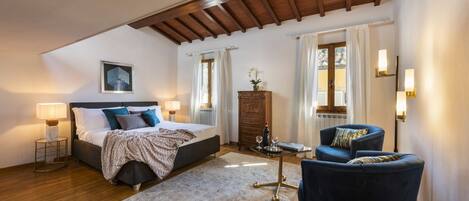 3 chambres, fer et planche à repasser, Wi-Fi