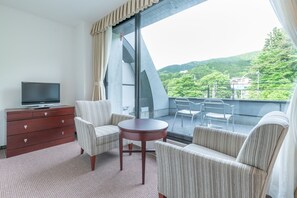 客房, 非吸煙房 (Run of the House) | 客廳 | 平面電視