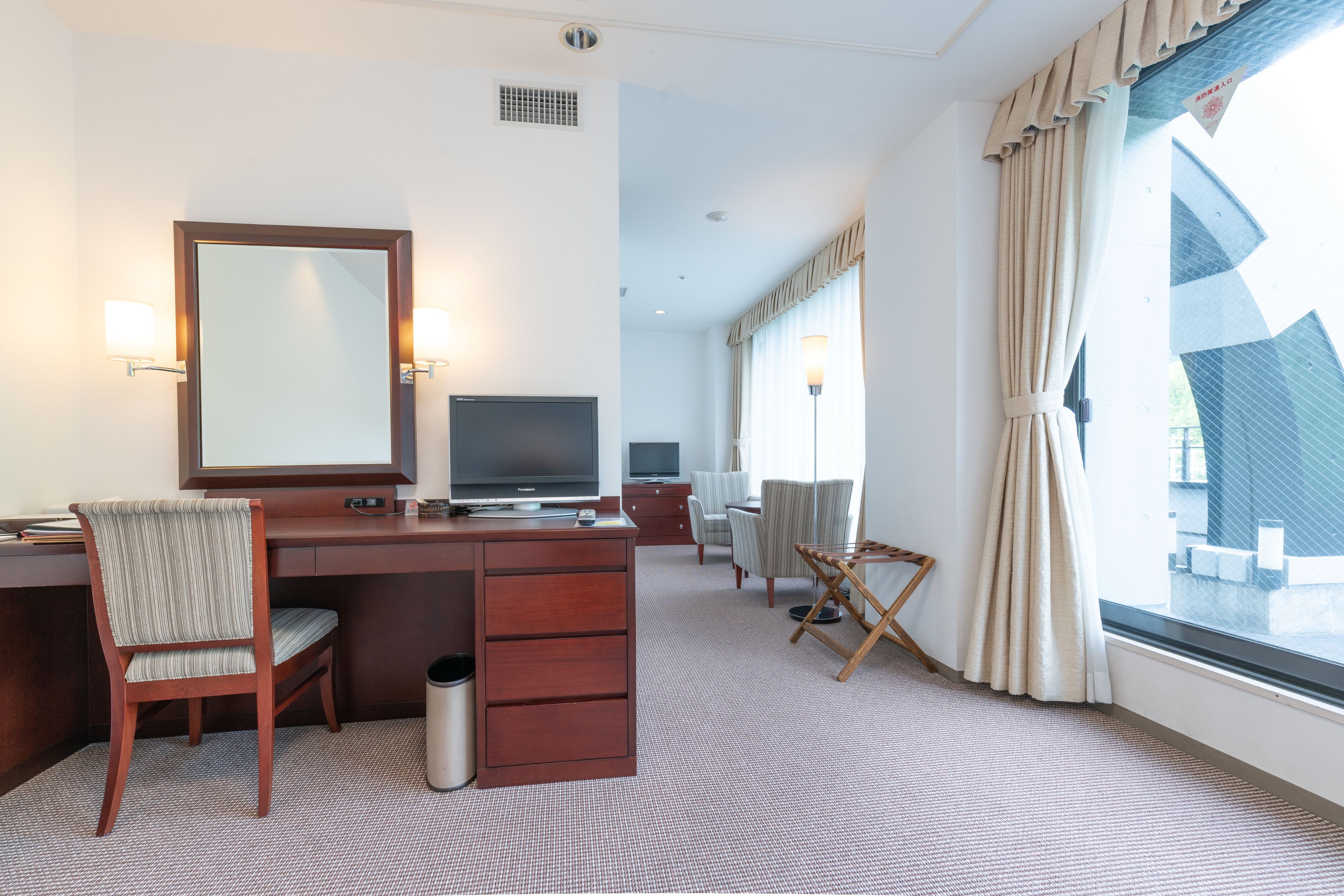 [non-smoking] western style standard twin room (25 sqm) | 1 bedroom, desk, free wifi, bed sheets