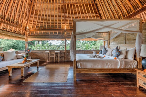 Honeymoon-Villa, 1 Schlafzimmer, Poolblick | 1 Schlafzimmer, hochwertige Bettwaren, Minibar, Zimmersafe