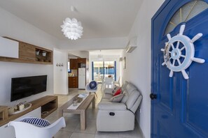 Villa | Living area | Flat-screen TV - Protaras Villa Nicol 17 (Paralimni)