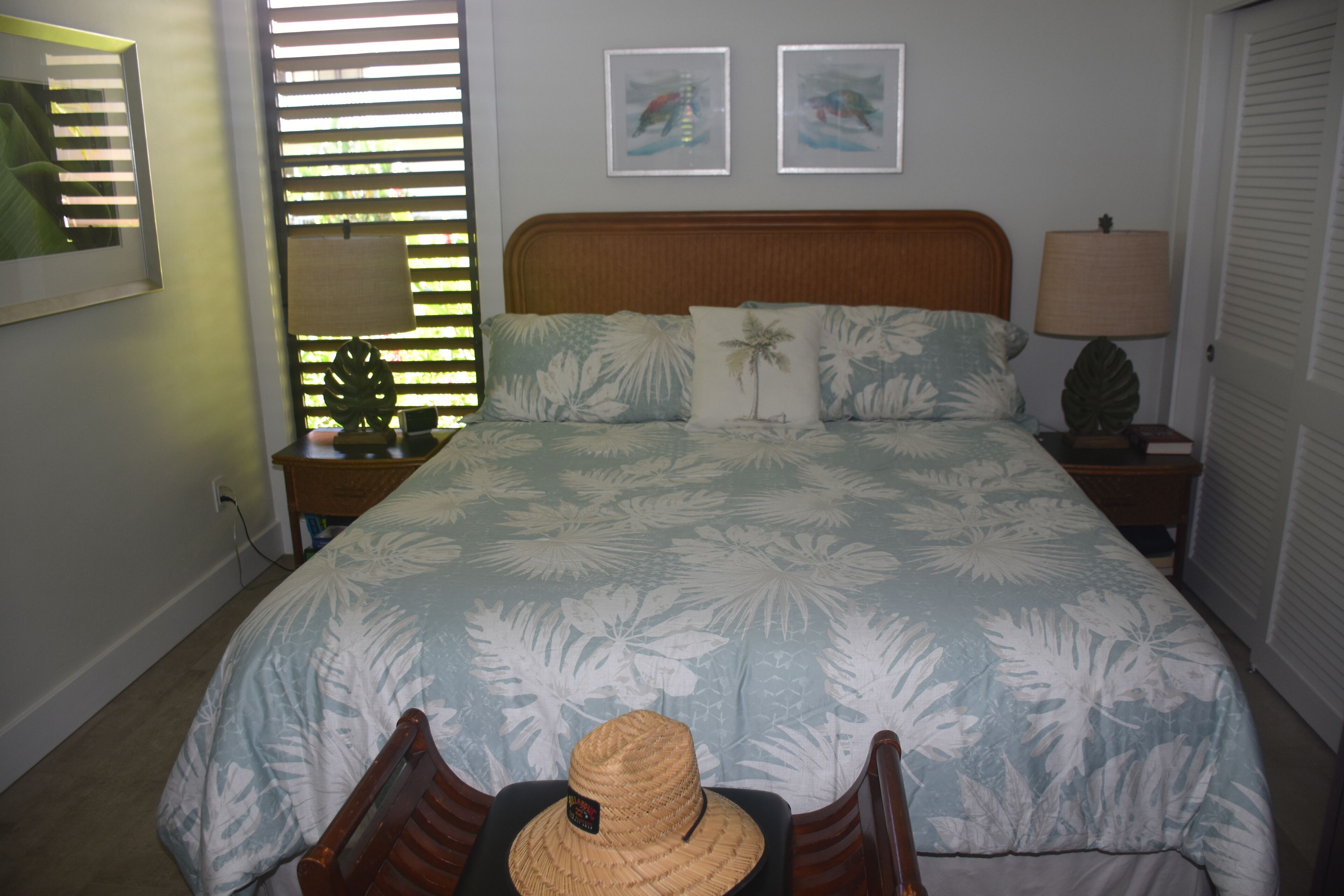 1 bedroom, in-room safe, iron/ironing board, free WiFi