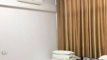 Kamar Twin Superior, Bebas Asap Rokok | Tirai kedap cahaya, Wi-Fi gratis, dan seprai linen