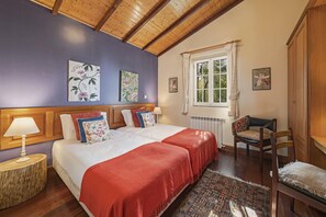 1 bedroom, iron/ironing board, WiFi, bed sheets - Quinta Devónia - Cedro,country house with sea view (Funchal)