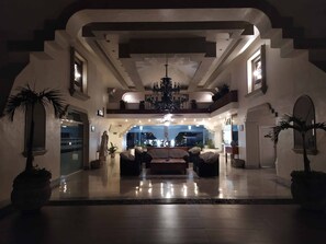 Lobby - Beachfront Penthouse in the heart of Manzanillo (Playa Azul Salagua)
