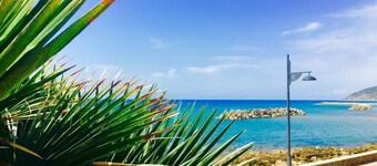 Apartamento cerca del mar