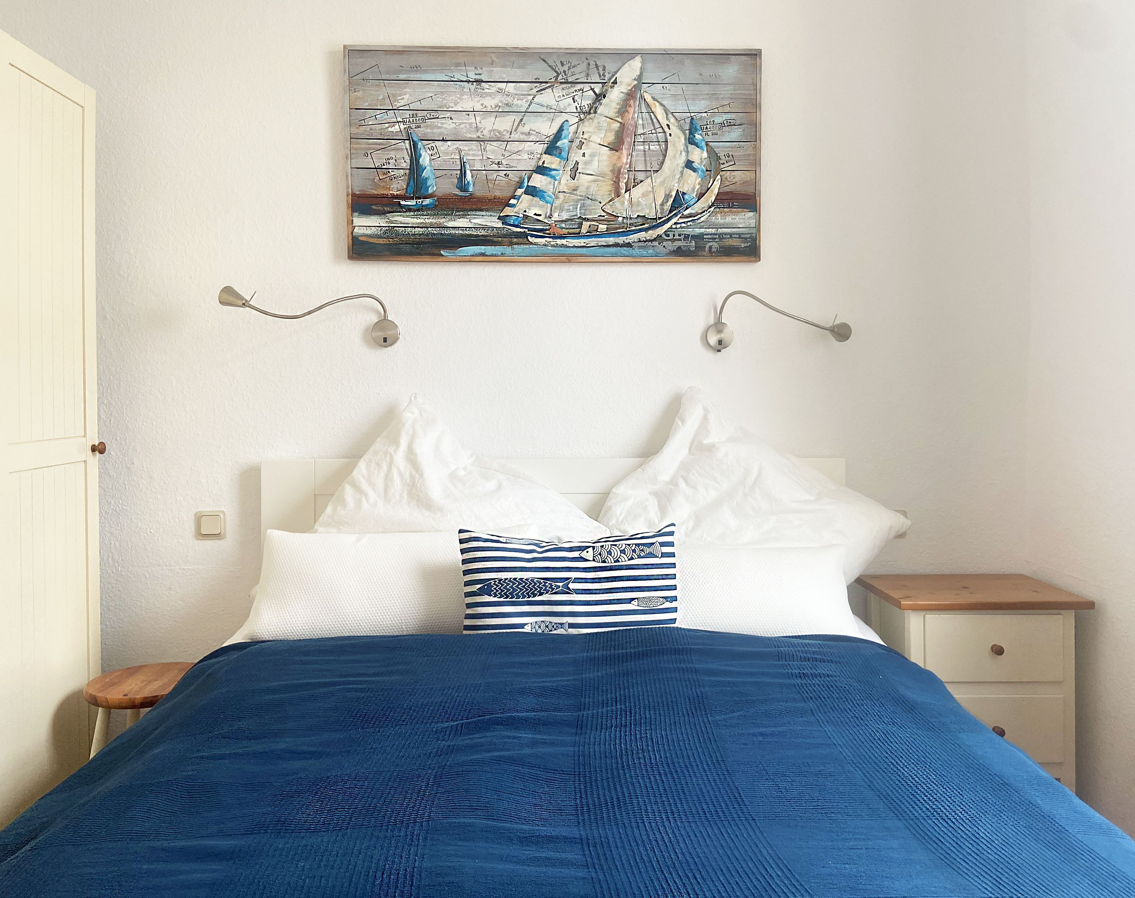 2 bedrooms, iron/ironing board, travel cot, WiFi