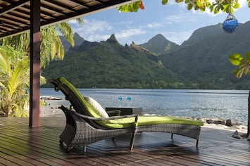 Villa Wallis | Covered lanai