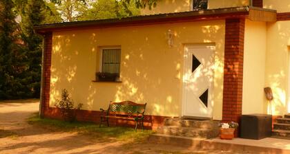 Schöne FeWo im Müritz-Nationalpark zum Erholen und Ausspannen oder Aktivurlaub.