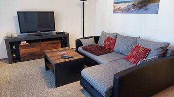 TV, ping pong, books