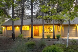 Exterior - Golfside Getaway with A/C, Hot Tub & Pool Table (Sunriver)