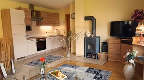 Kühlschrank, Mikrowelle, Ofen