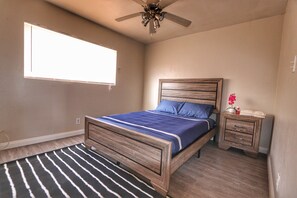 3 bedrooms, free WiFi, bed sheets