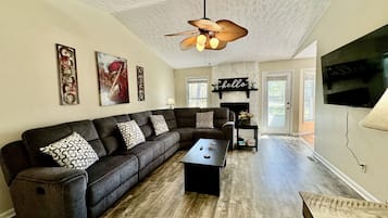 Smart TV, fireplace, DVD player, books