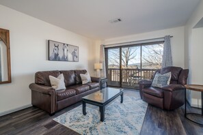 Smart TV, DVD player, ping pong, books