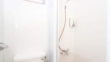 Shower, free toiletries, slippers, bidet