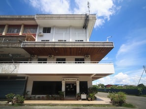 Pemandangan dari hartanah