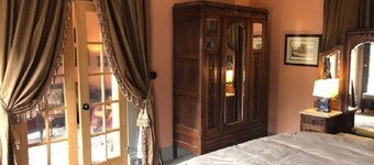 Charming suite in the heart of Silverton