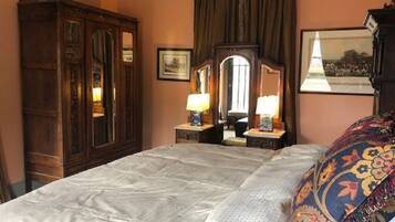 1 Schlafzimmer, Schreibtisch, Bügeleisen/Bügelbrett, kostenloses WLAN