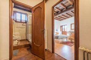 1 Schlafzimmer, Bügeleisen/Bügelbrett, WLAN