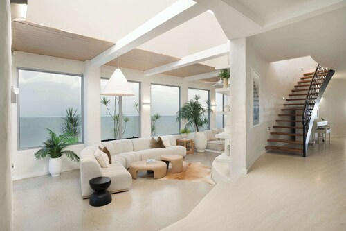 Saltwater Beach House