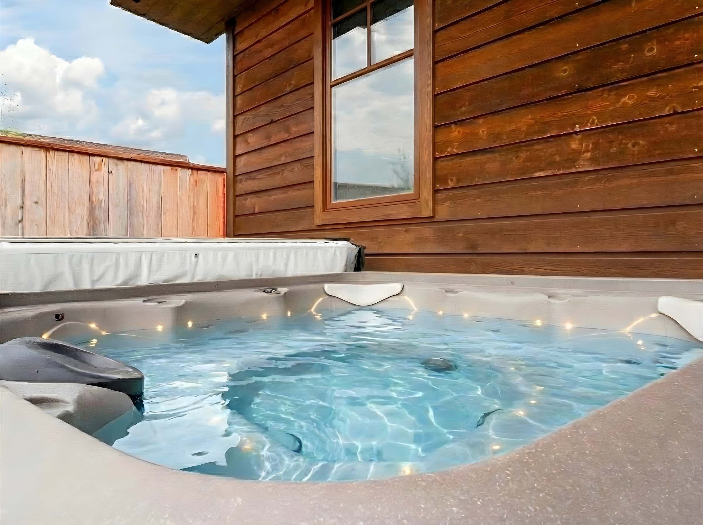 Outdoor spa tub