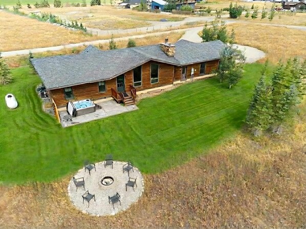 Exterior - Grand View — Targhee Ski Resort, Jackson, Hot tub (Tetonia)